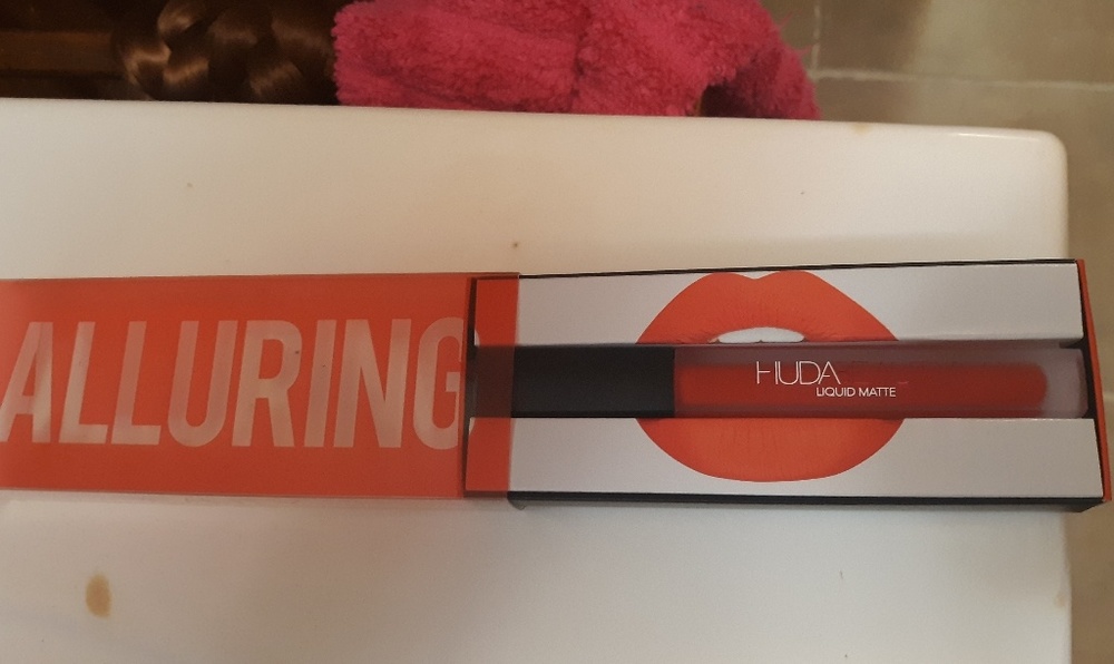 Huda Beauty Lip gloss